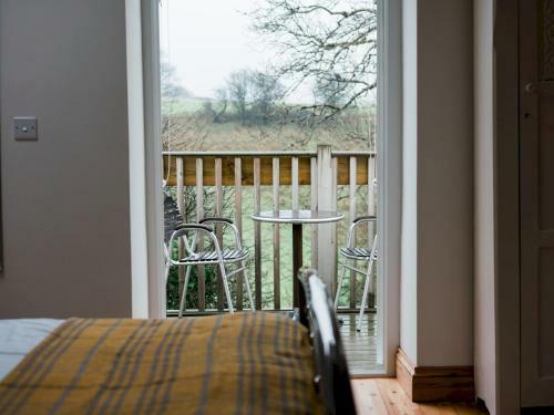 Pass The Keys Peaceful & Coastal 2 Bedroom Cottage