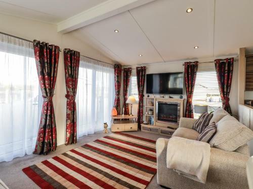 Finchwood Lodge
