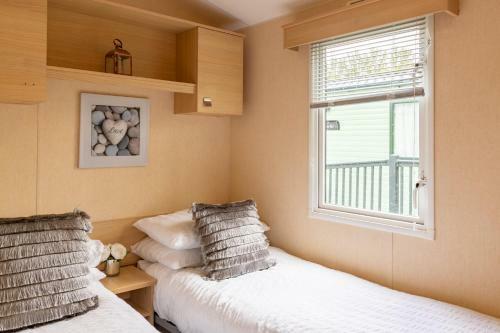 Inside No 9 Retreat Carnforth