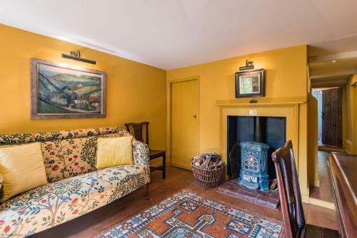Pond Cottage