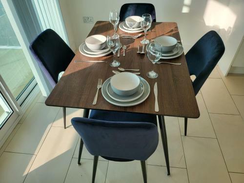 Apartamento The Channel Escape - Pool - Gym - Parking