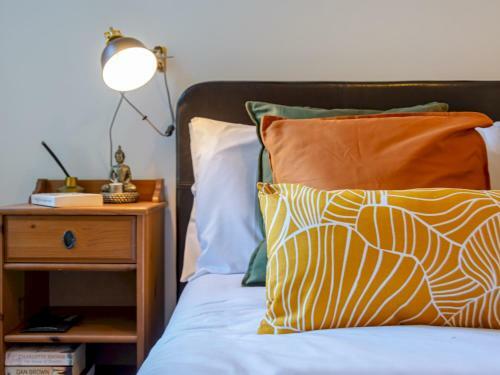 Pass The Keys Cosy Terrace Within City Walls Ideal For Exploring