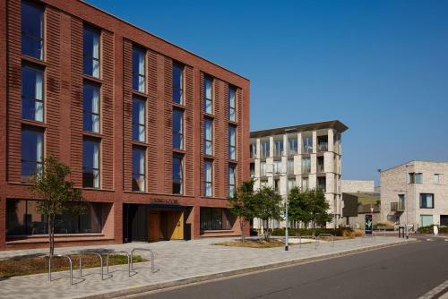 Aparthotel Turing Locke