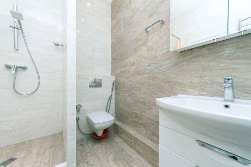 Apartment In Smart Plaza