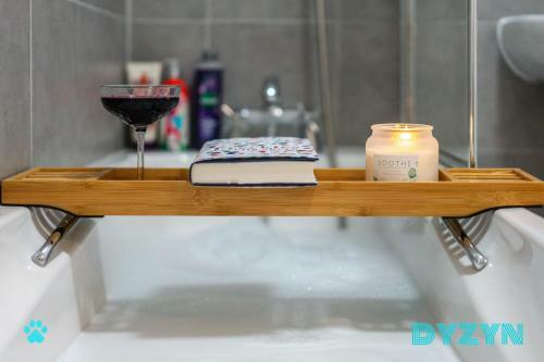 Apartamento Dyzyn Living - B2b Stays -secure Parking -great Location