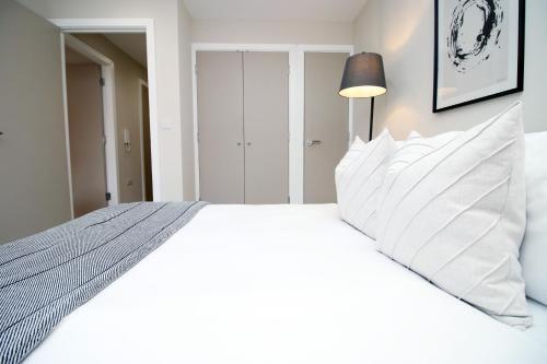 Apartamento Comfortable 1 Br, 6 Mins Drive In City Centre
