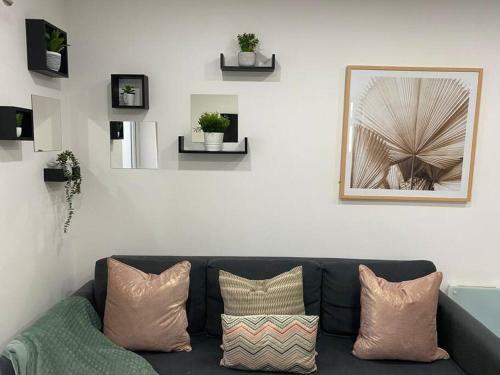 Modern Apartment, Perfect For Couples, 15 Mins Drive City Centre