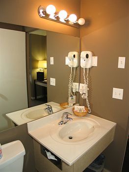 Posada Recreation Inn And Suites