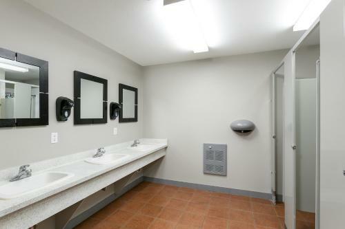 Albergue Samesun Backpackers Lodge Kelowna