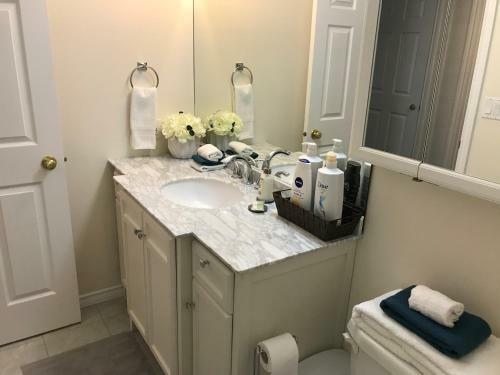 Aparthotel Acker Vacation Rentals Kelowna