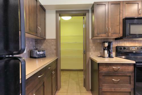 Apartamentos Playa Del Sol Resort - Vacation Rentals