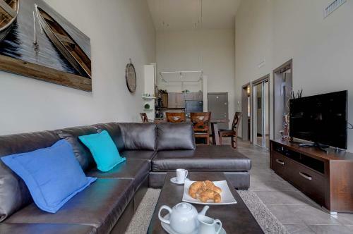 Apartamentos Playa Del Sol Resort - Vacation Rentals