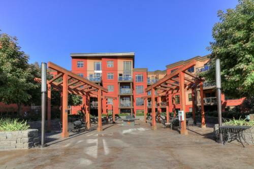 Apartamentos Playa Del Sol Resort - Vacation Rentals