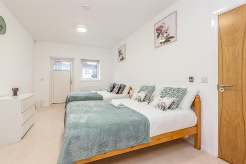 Lovely 2-bed Apartment In Dartford