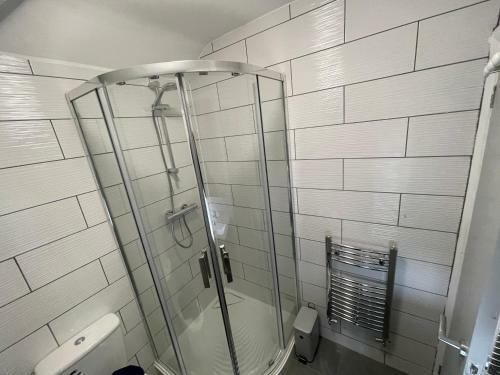 Spacious House, Ideal For Contractors, Leisure Or Corporate Stays