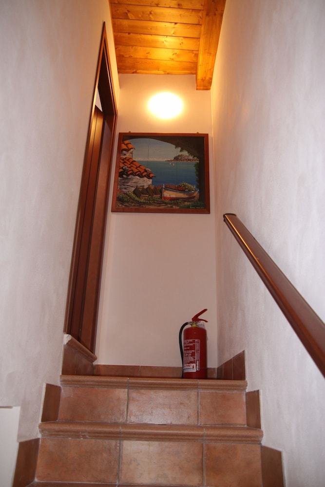 Apartamento La Finestra Sotto La Rocca