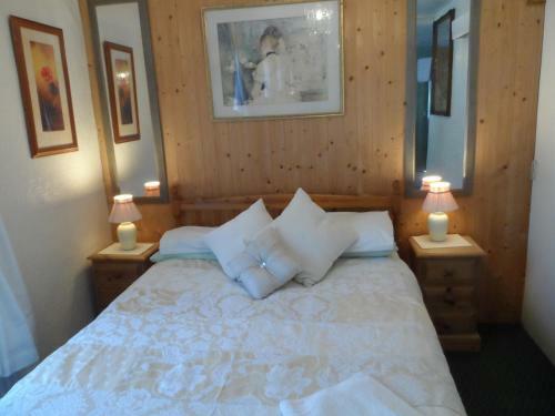 Hostal St Martins Guest House