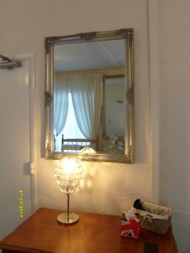 Hostal St Martins Guest House
