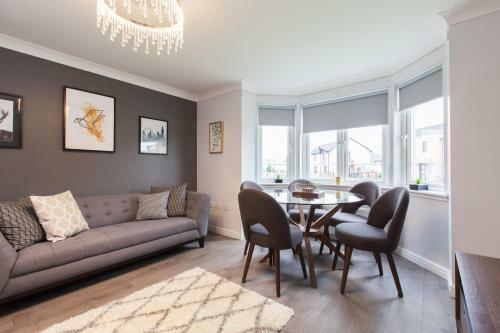 Dunfermline - Luxury Two Bedroom Apartment - Tp