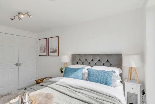 3 Bedroom Holiday Annex With Parking