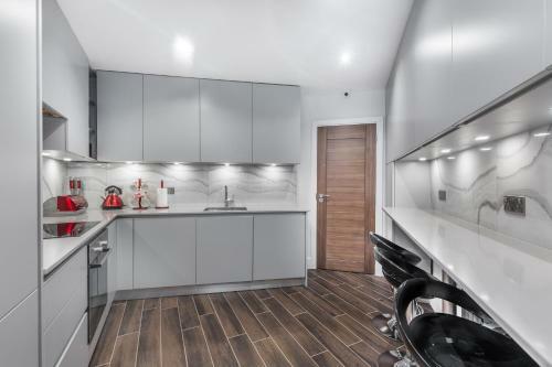 Hostal Ta House