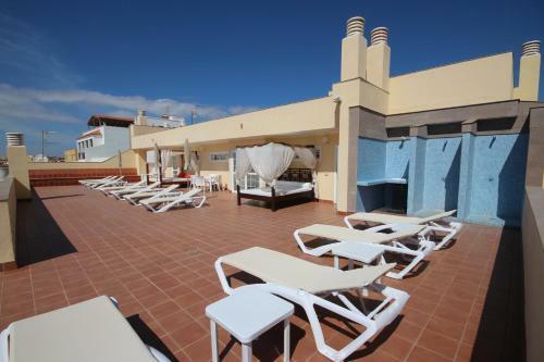 Apartamentos Isla De Oro