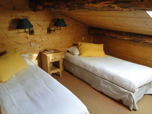 Hotel Le Caprice Des Neiges H�tels-chalets De Tradition