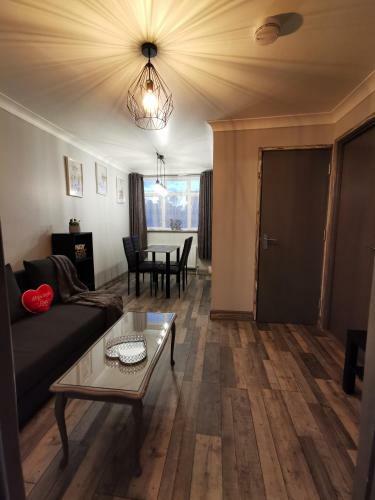 Apartamento Palaz-2 Bedroom Flat