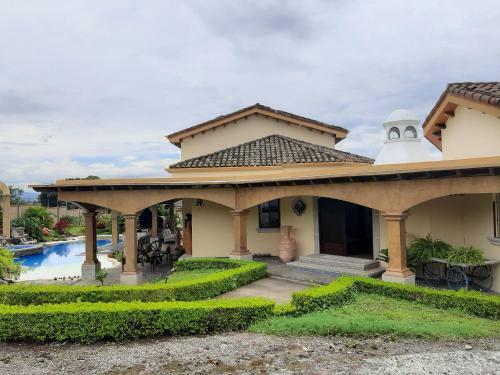 Villa Luxury Del Rey