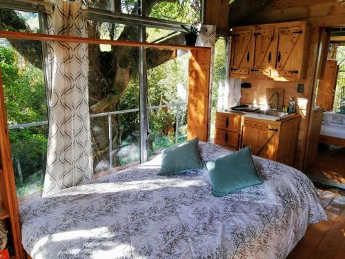 Caba�a Treehouse Mountain View