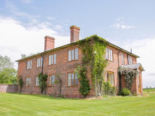 Kenwick Farm House
