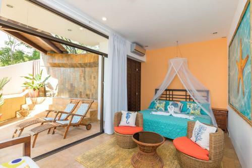 Luxurious 5 Bed 45 Ba Home With Amazing Ocean Views And Private Beach Access