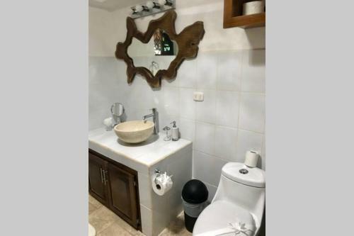 Villa Arturo! 3 Brm, Ocean, Mountain And Town View