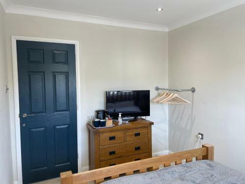 Exeuctive Detached Home With Plenlty Of Room