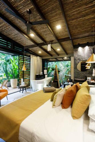 Awa Beach Boutique Hotel