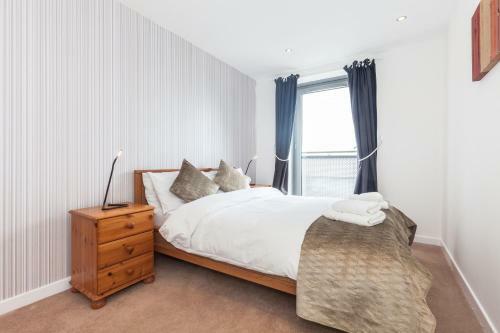 Stylish Garden View Apartment