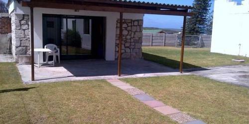 Gansbaai Lodge & Backpackers