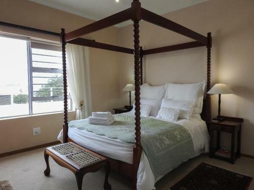 Hostal At 29 Columba