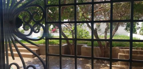 Apartamento Relaxing Home With Garden And Swimmingpool