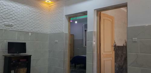 Apartamento Relaxing Home With Garden And Swimmingpool