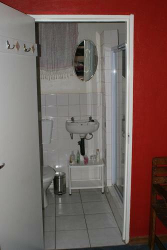 Hostal Ashtree Guesthouse