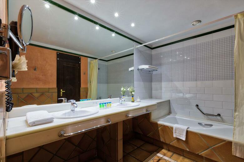 Ibersol Almu�ecar Beach & Spa Hotel