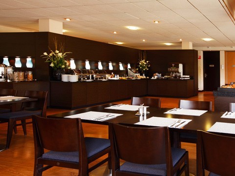 Hotel NH Best