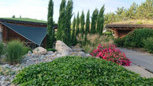 Hotel Les Chalets De Maramour
