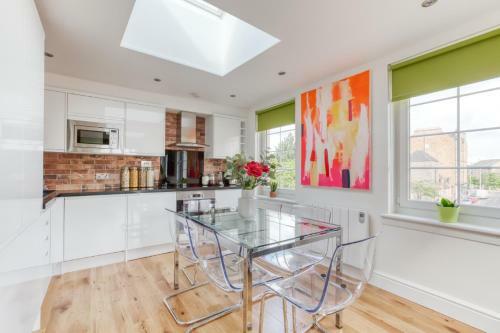 Apartamento Central Bright 3 Bed Flat With Secure Parking