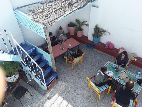 Albergue White And Blue