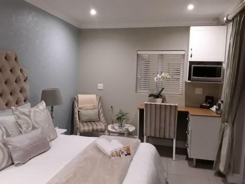 Hostal Convenient & Cosy Room