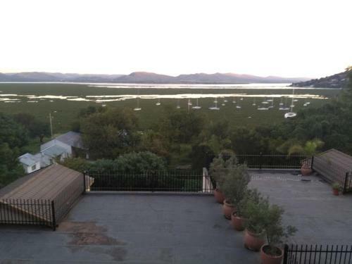 Apartamento Penthouse Suite Kitchenette, En Suite Bathroom Harties