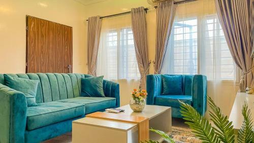 Luxurious 2 Bedroom Serviced Apartment Lekki Phase 1 Lagos