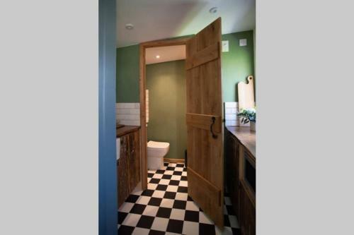 Apartamento Frogs Bottom Retreat Faversham & Canterbury, Kent